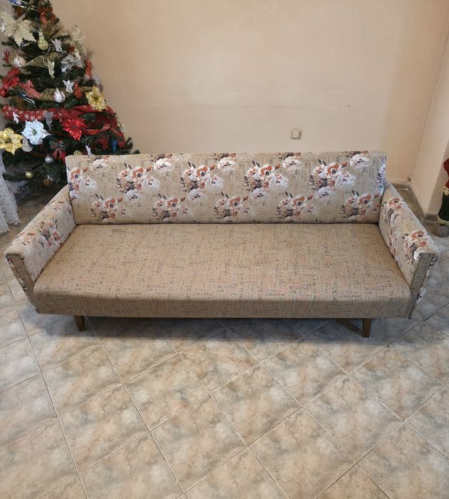 Голям и Малък Диван два броя