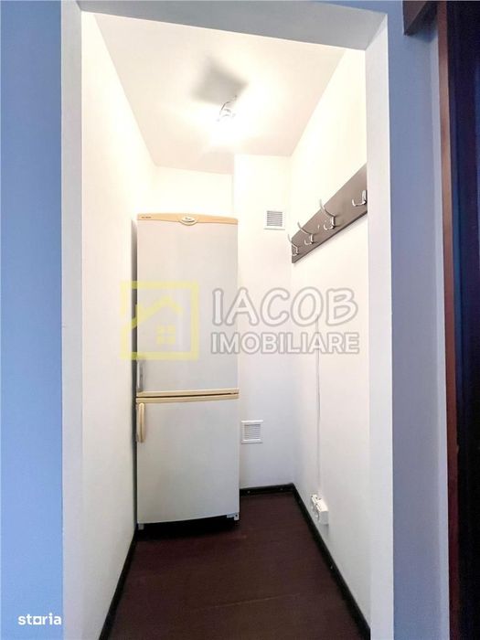 Apartament 3 camere decomandate, strada Martir Horia, Bacau