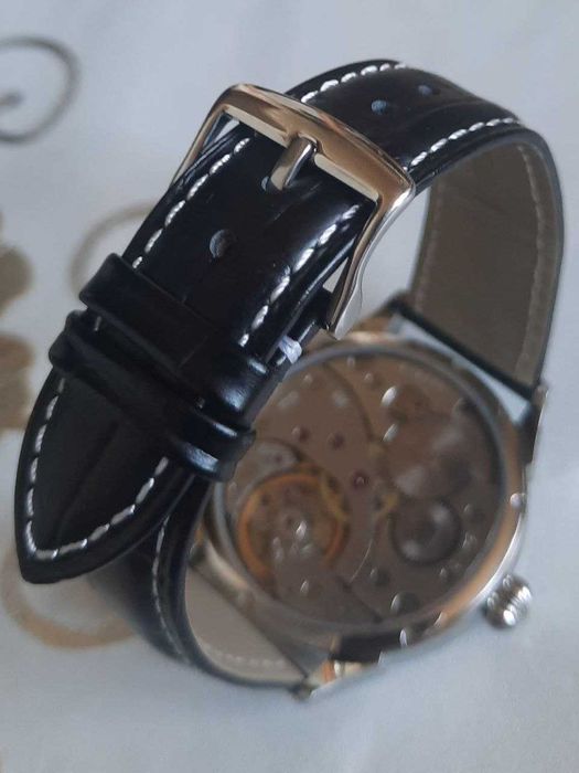 Наручные часы-Молния