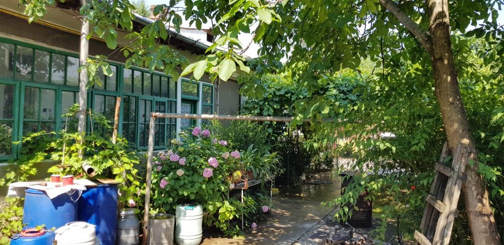 Casa renovabila/demolabila 4 camere, 508 mp teren, Central