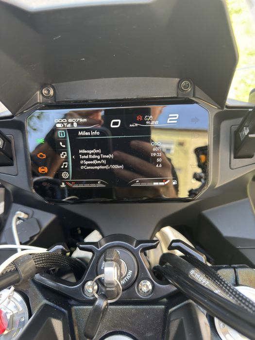 CFMOTO 700 MT, model 2024-Touring