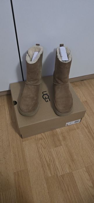 Оригинални ботуши ugg