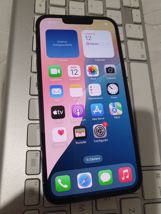 Vând iPhone 13 PRO  liber de rețea