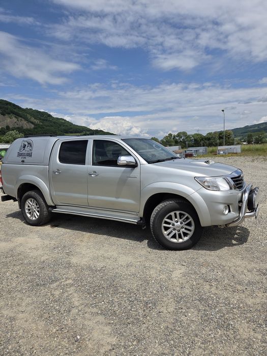 Toyota Hilux 3.0 , automata