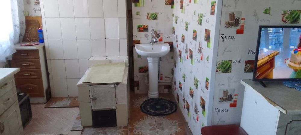 Продам двухкомнатную квартиру