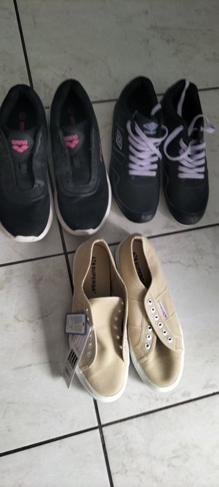 Adidași Umbro 41