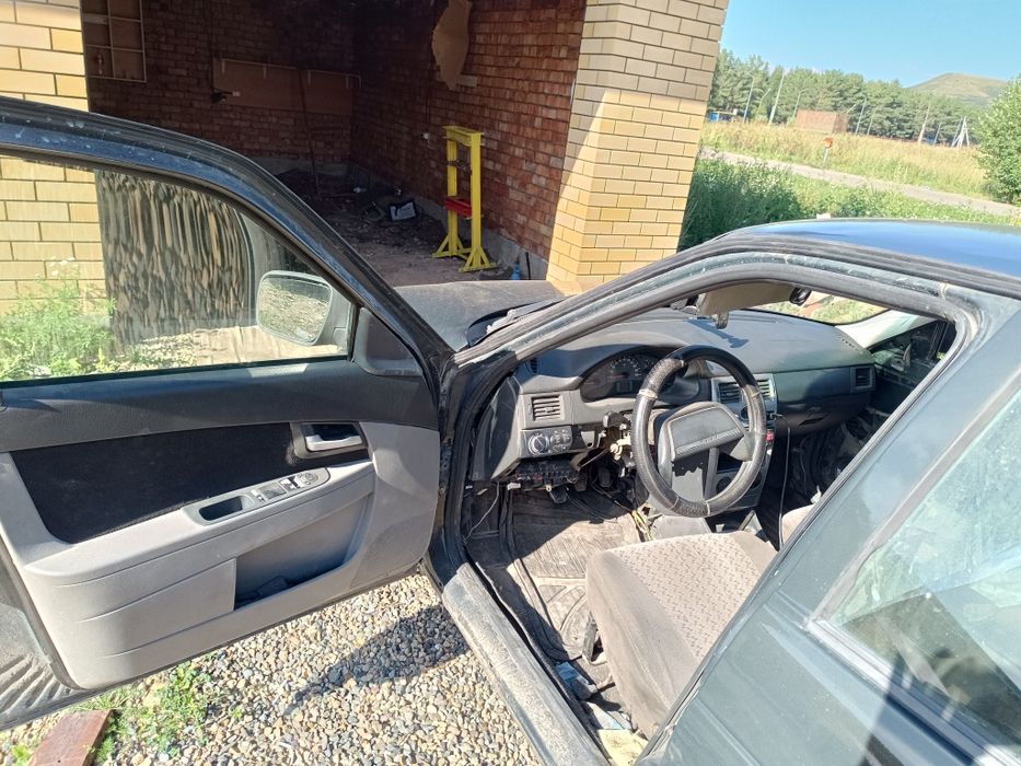 Продам машину срочно