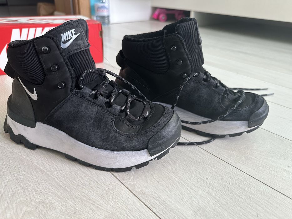 Nike зимни боти