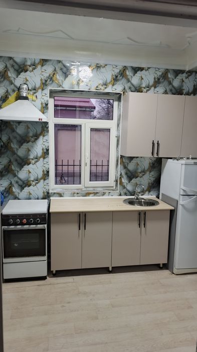 Сдам дом 4 комнаты под офис возле дороги транспортный инстетут саракул