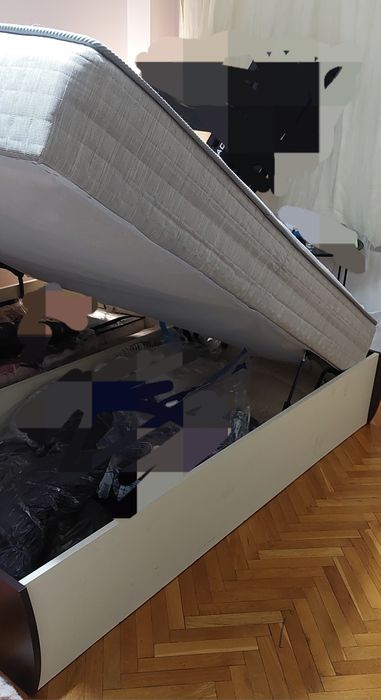 Продавам матрак 164/190 със спалня