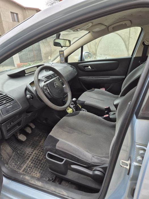 Vând citroen c4 2006