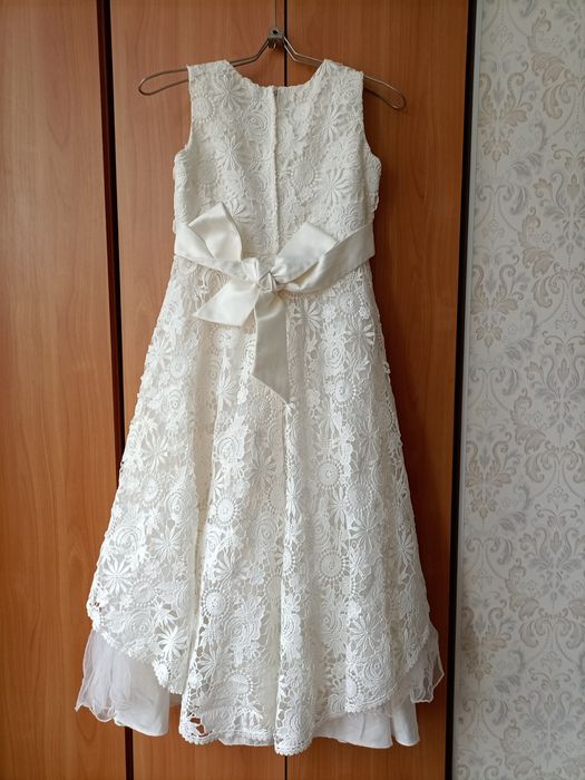 Праздничное платье для девочек