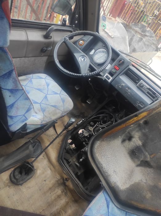 МВ 100 Мерцедес MB 100 на части