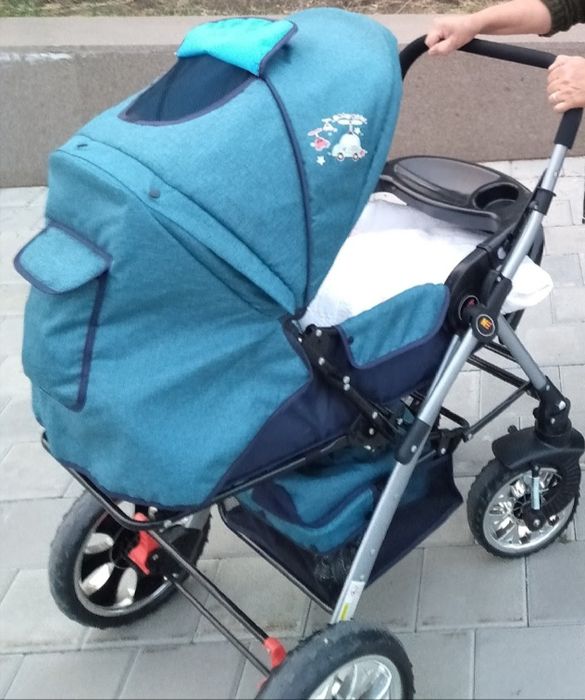 Продам коляску за 15000
