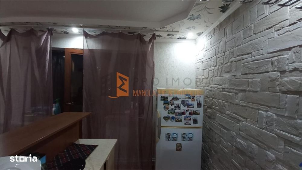 Apartament 2 camere cf 1 semidecomandat zona Micro 3