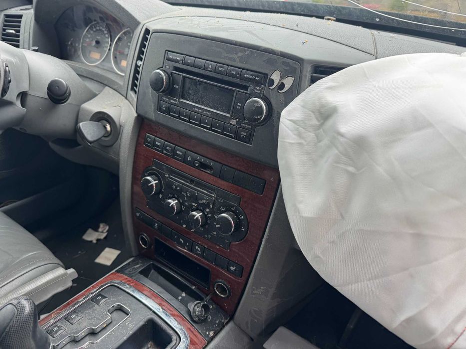 Dezmembrari Dezmembrez Piese piesa Dez Jeep Grand Cherokee 3.0 d 2007
