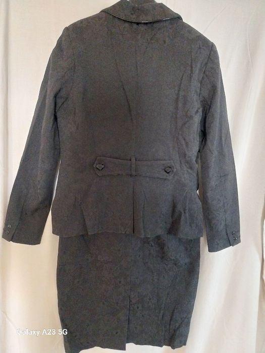 Costum rochie cu sacou