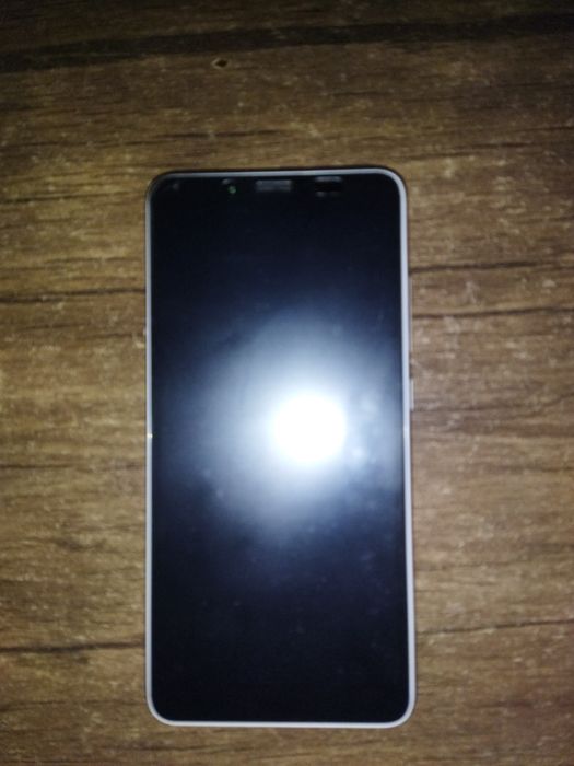 Редми 6а 16 Гига рабочий тел сотилади