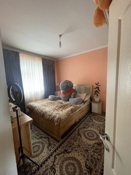 Сдаётся 2-комнатная квартира возле метро Дустлик.