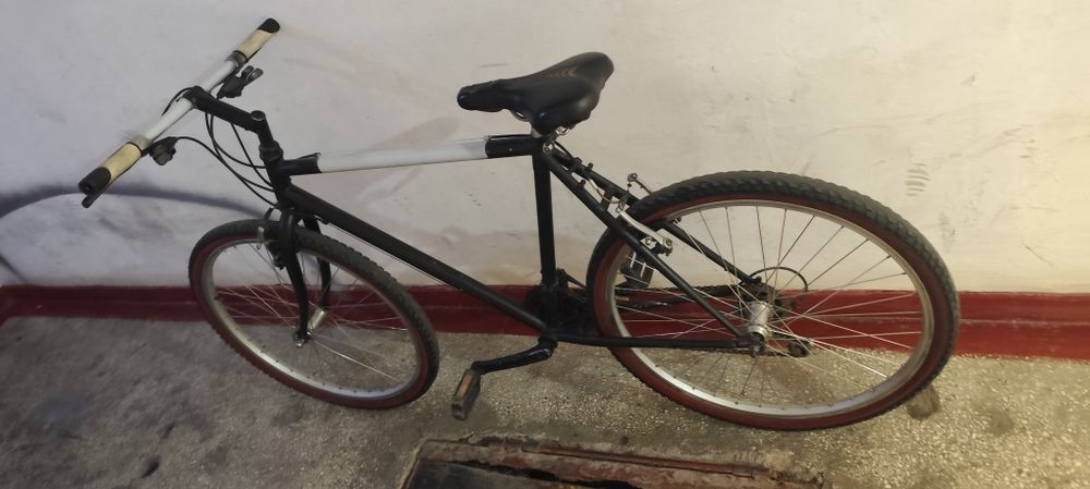 Bicicleta roti 26 din aluminiu