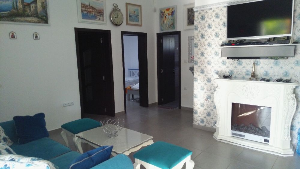 Къща с три спални,вила за гости в Паралия Офринио Гърция