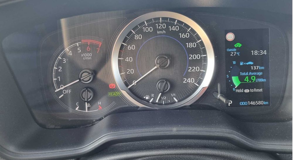 Primul Proprietar Corolla Hachback hibrid