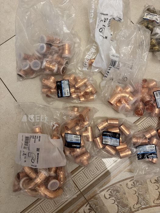 Vand coturi de bronz si cupru