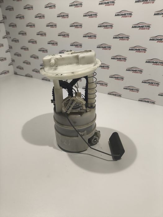 Помпа в резервоара Nissan Juke 1.2 DIG-T бензин 170401KC0B