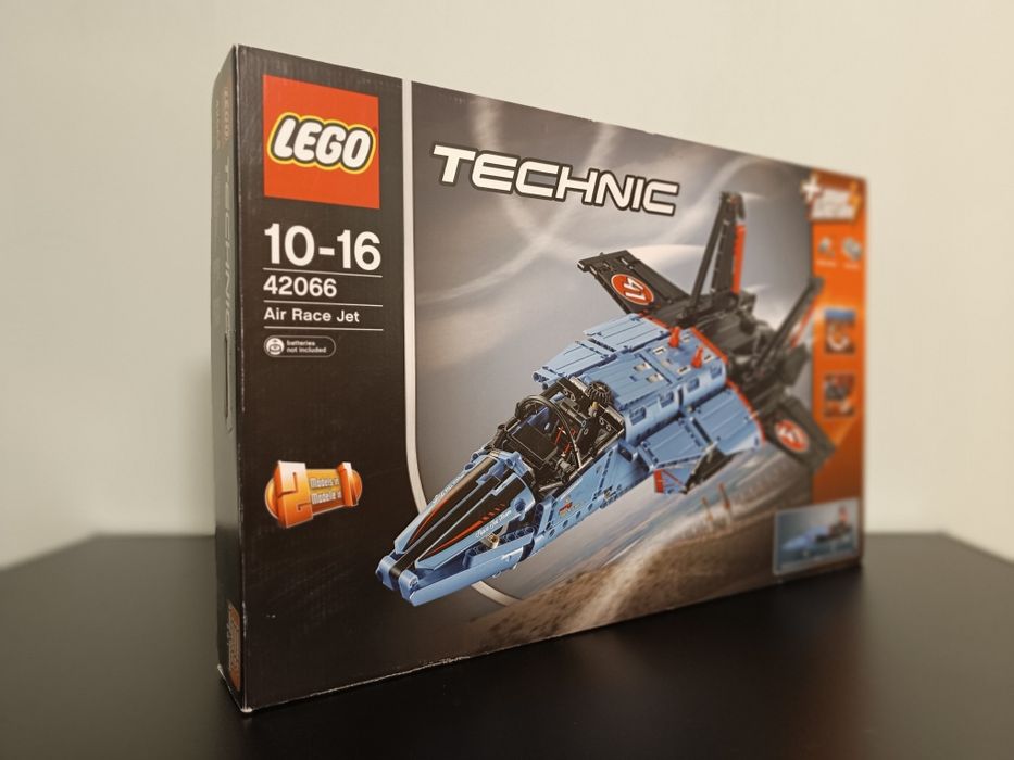LEGO TECHNIC 42052 si 42066 Sigilate