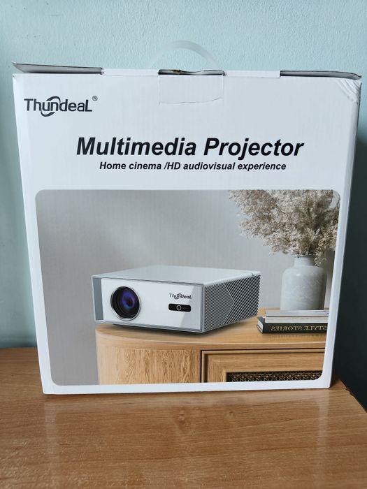 Продам проектор thundeal TD95w