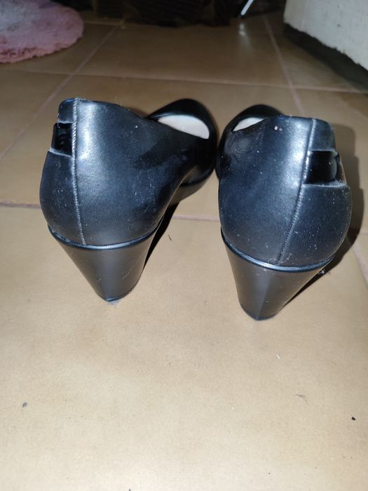 Черни официални обувки