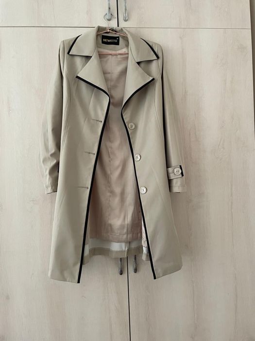 Плащ женская одежда