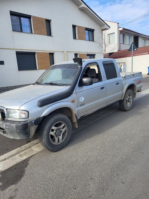 Vand mazda bt 2000