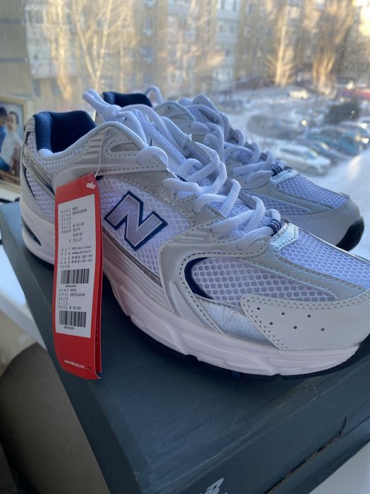 Продам кроссовки нб 41-42 размер