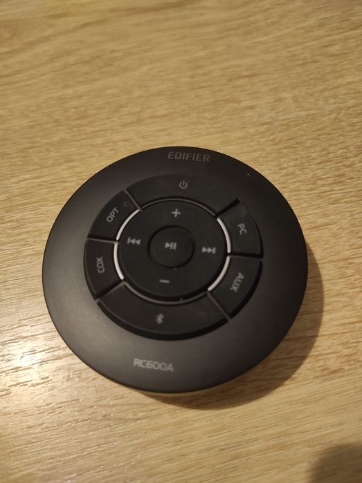 Vând boxe Edifier S350DB cu factură și garanție