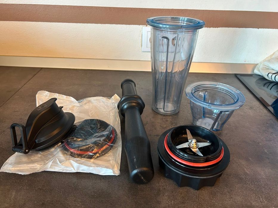 Vitamix Ascent A 3500i+starter kit