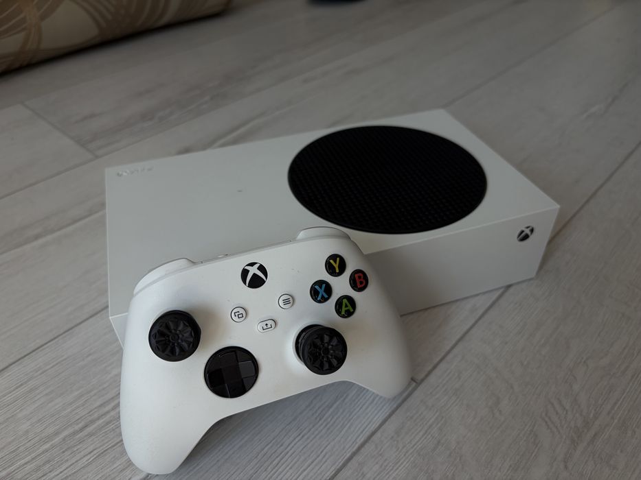 Консоль Xbox series S