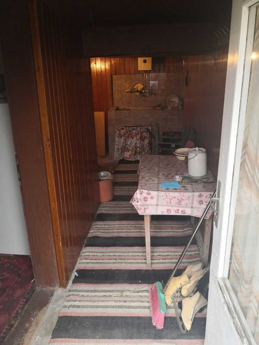 Продава КЪЩА      област Велико Търново, с. Леденик