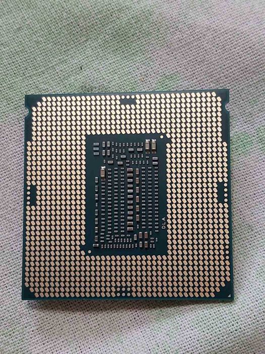 Intel Core i7 9700K и i7 9700KF, 8-ядрен, LGA 1151