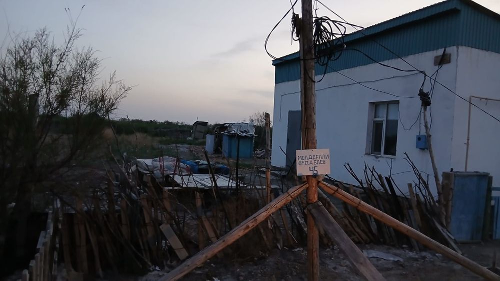 Срочно сатылады. 5 милон .Газ свет  ба.Камсамол Кызылжарма.Саудасы бар