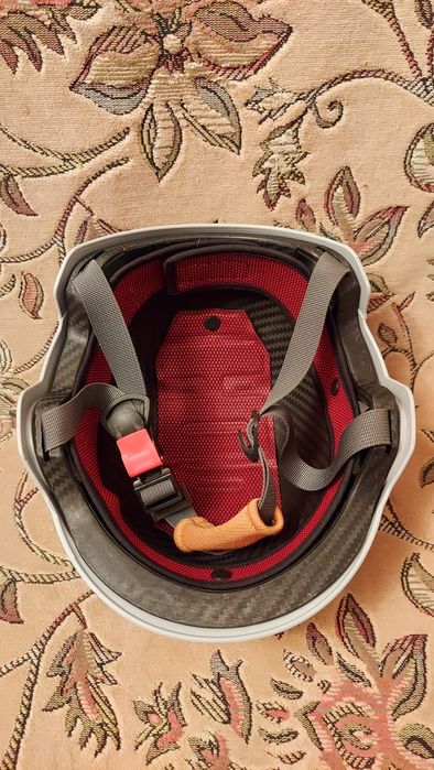 Келварная каска целая