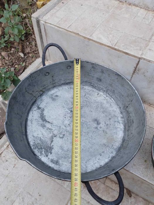 Стар меден тиган и медна тава с дръжки