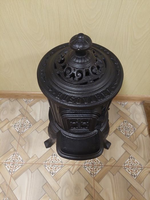 Продавам антикварна печка номер [1] husovarna