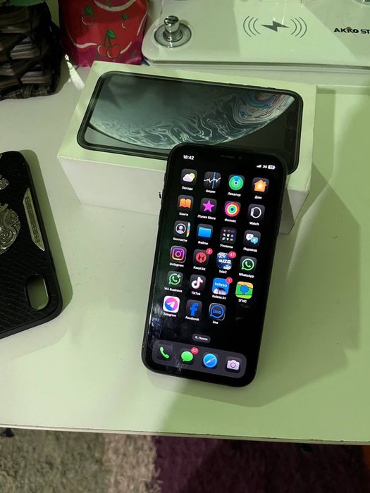 Айфон хр 265гб 75%.