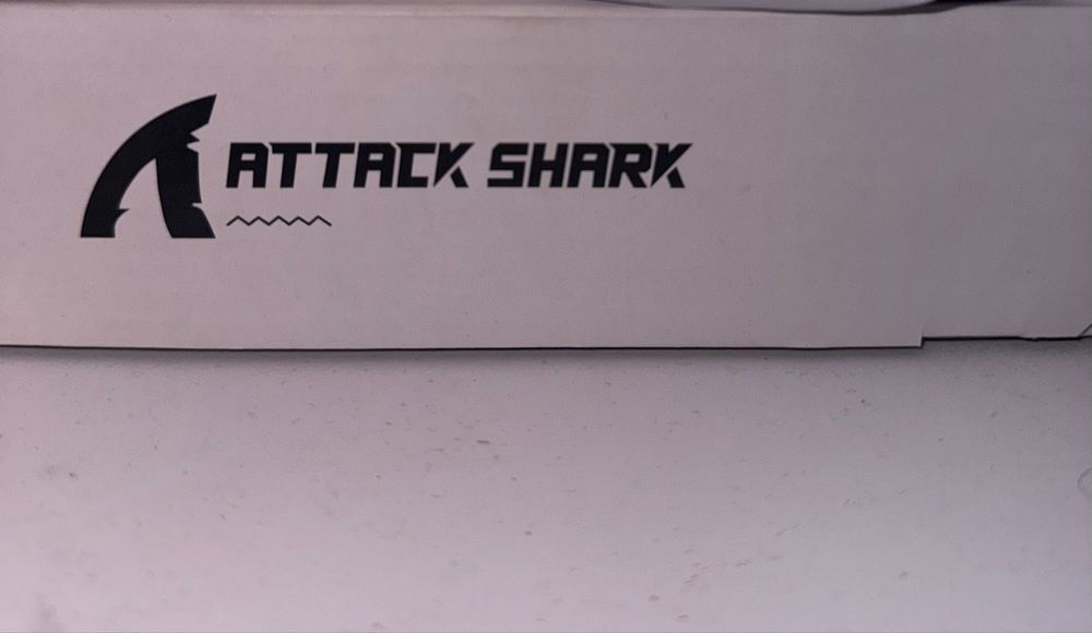 Продам клавиатуру