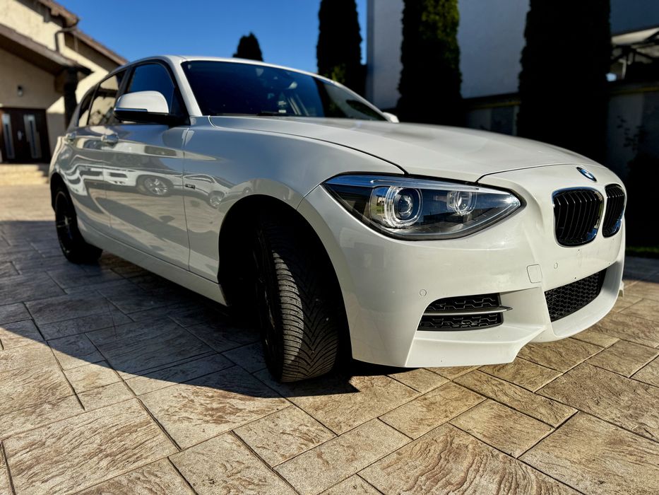 BMW seria 1,An 2015,Sport Line,Automat