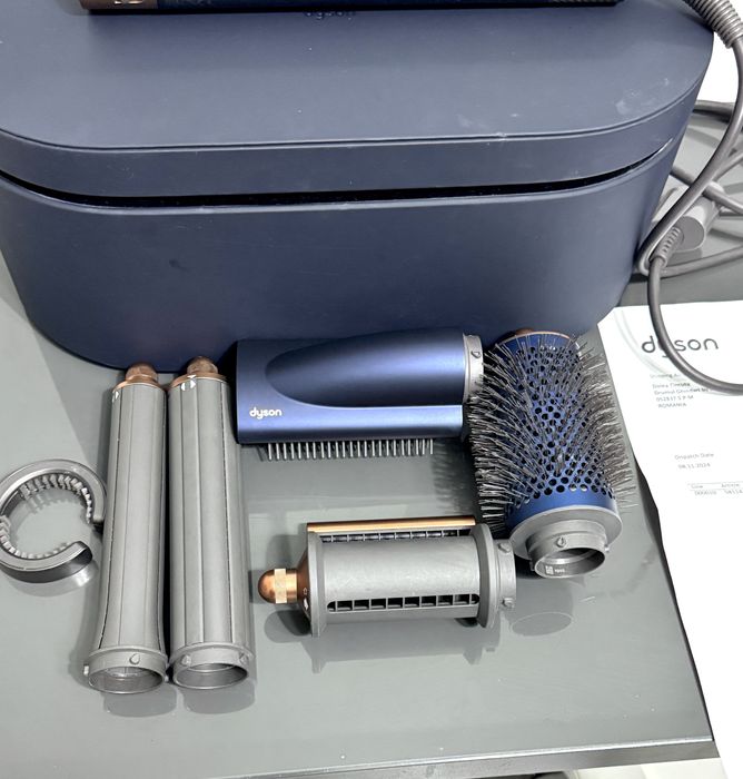 Dyson AirWrap multistyler