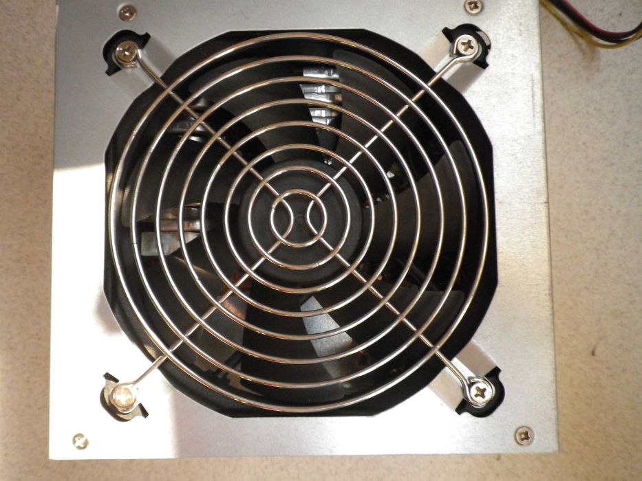 Захранване за компютър  LPK12-23 420W