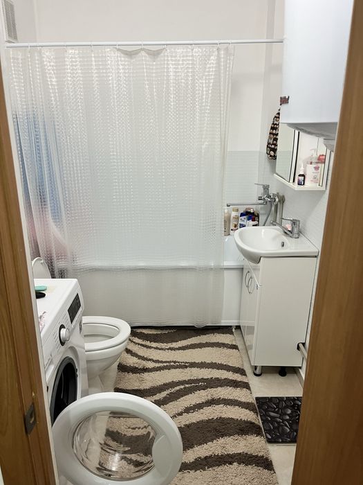 Срочно Продам 2 комнат квартиру