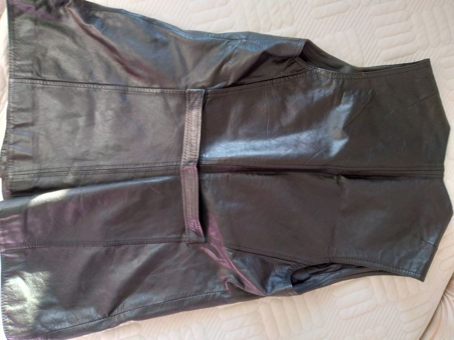 Кожанная люксовая желетка